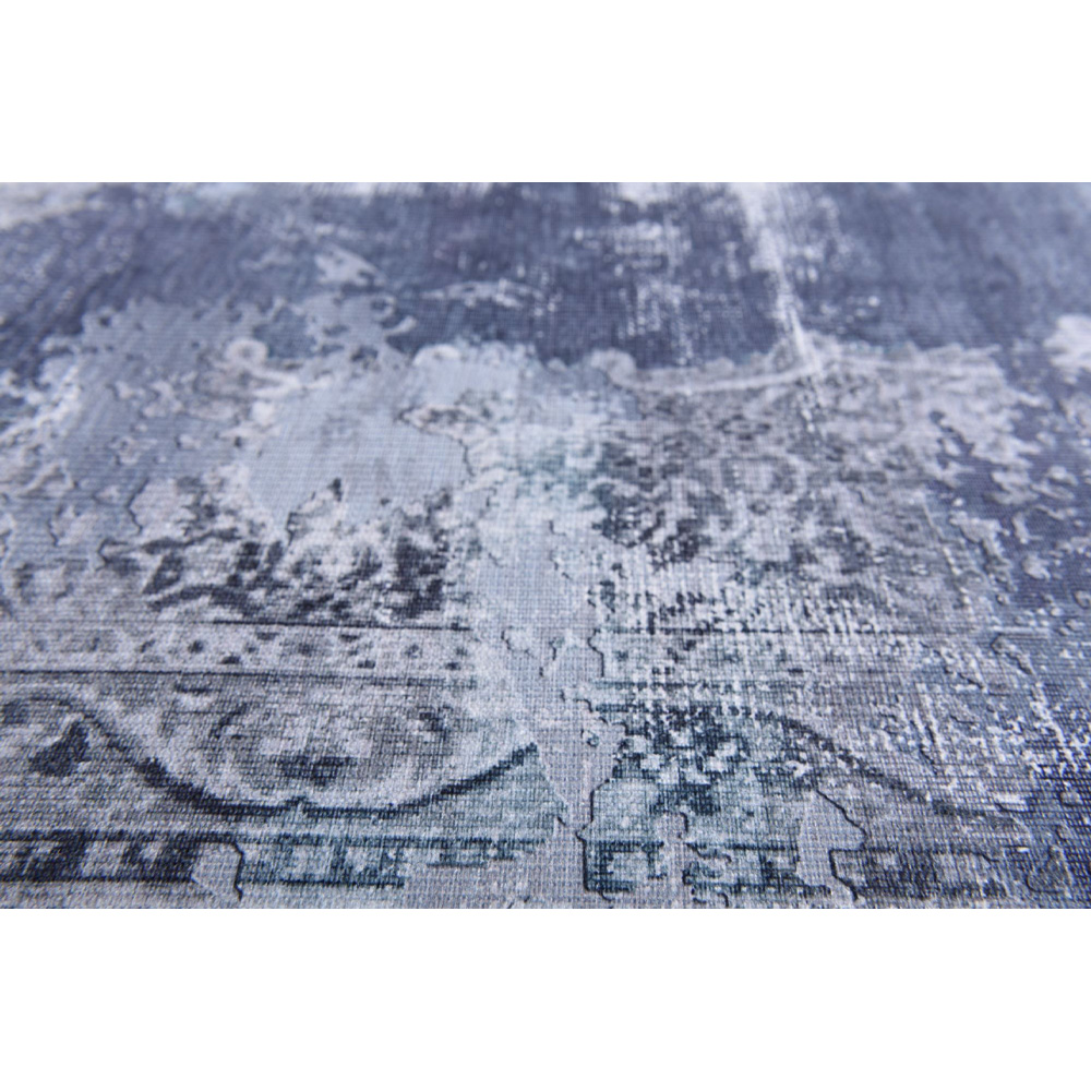 Cecilia_0015_Layer-51