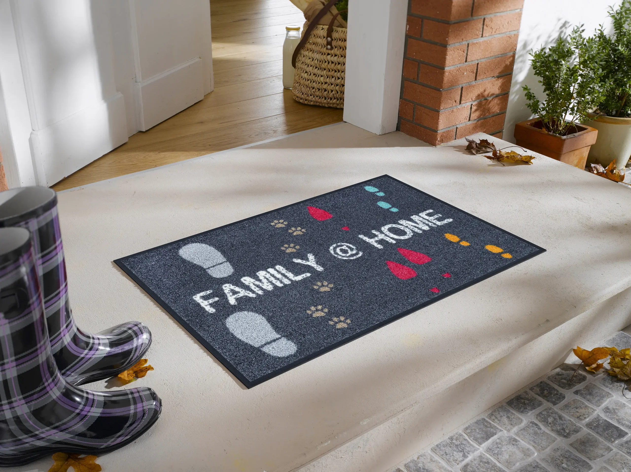 Durvju paklājiņš Family @ Home - Image 5